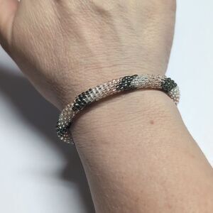 358 Pink White and Black Seed Bead Roll On‎ Bracelet